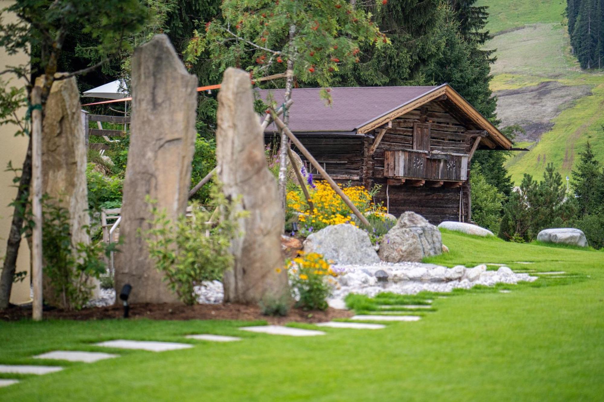 Berghotel Hochfuegen Buitenkant foto