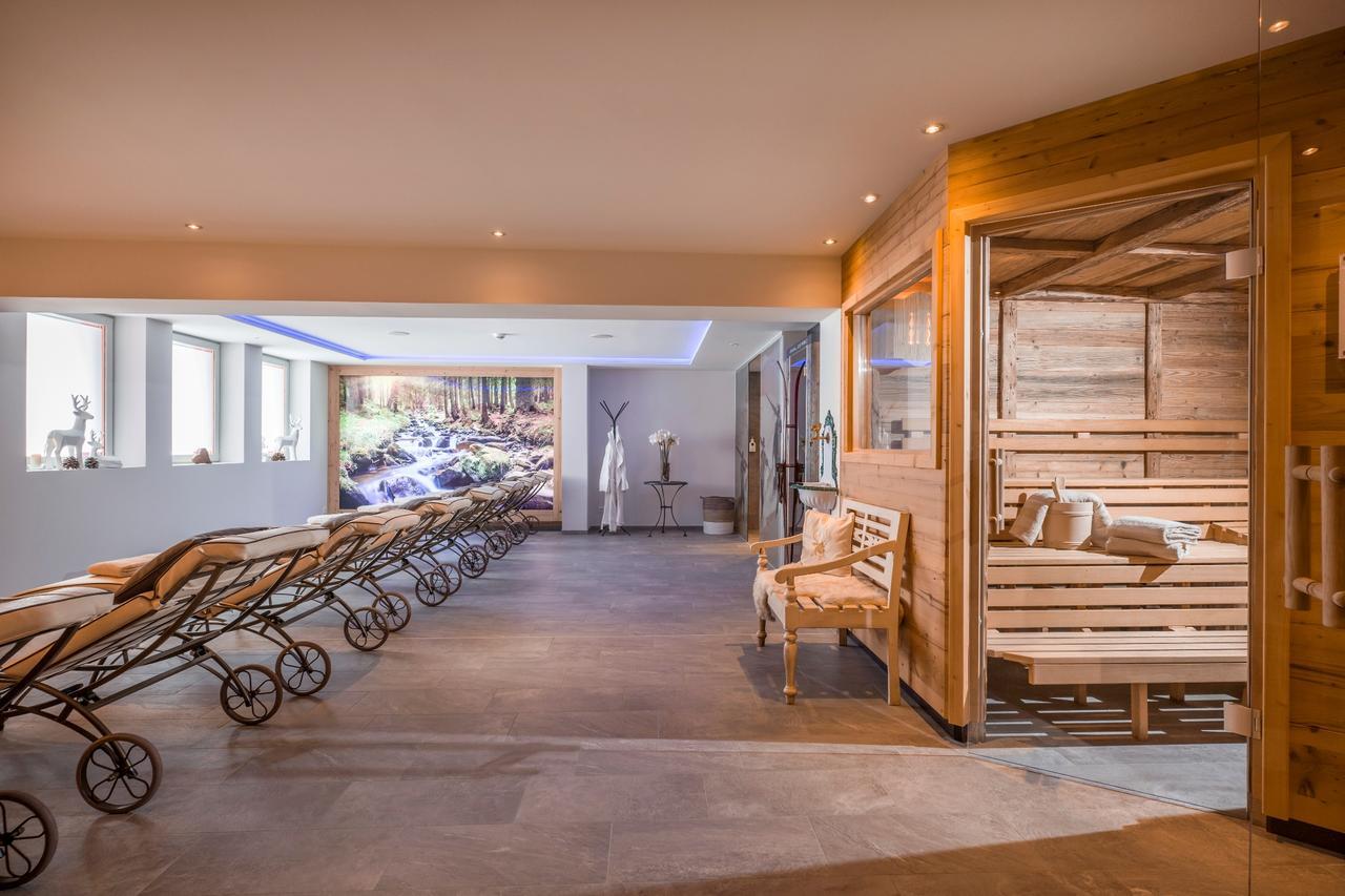 Berghotel Hochfuegen Buitenkant foto